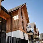 Cyrhla - Sauna, Playroom, Free Parking & Wifi Aparthotel Zakopane