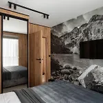 Cyrhla - Sauna, Playroom, Free Parking & Wifi