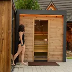 Aparthotel Cyrhla - Sauna, Playroom, Free Parking & Wifi