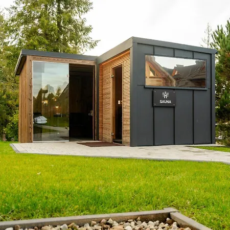 Cyrhla - Sauna, Playroom, Free Parking & Wifi 4*