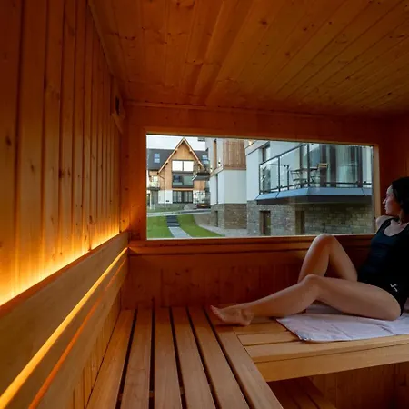 アパートホテル Cyrhla - Sauna, Playroom, Free Parking & Wifi