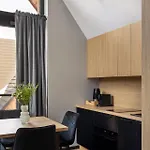 Cyrhla - Sauna, Playroom, Free Parking & Wifi