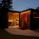Cyrhla - Sauna, Playroom, Free Parking & Wifi מלון דירות