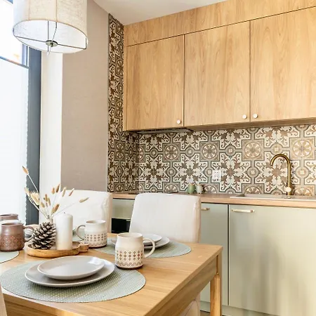 Cyrhla - Sauna, Playroom, Free Parking & Wifi Appart hôtel 4*