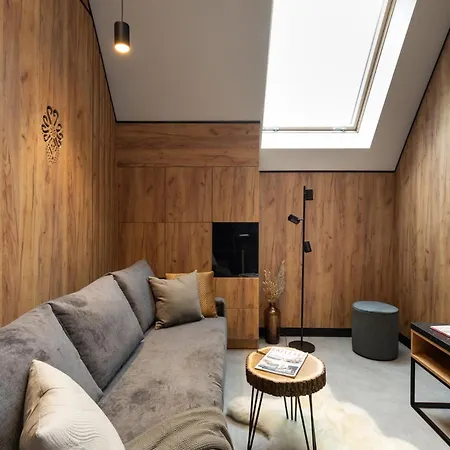 Cyrhla - Sauna, Playroom, Free Parking & Wifi 4*