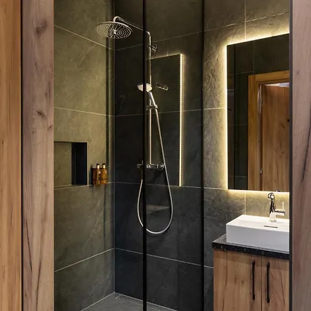 Cyrhla - Sauna, Playroom, Free Parking & Wifi Appart hôtel Zakopane