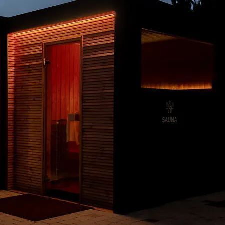 Cyrhla - Sauna, Playroom, Free Parking & Wifi Appart hôtel