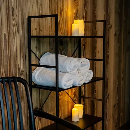 Cyrhla - Sauna, Playroom, Free Parking & Wifi 4*