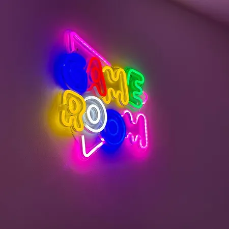 Cyrhla - Sauna, Playroom, Free Parking & Wifi Aparthotel