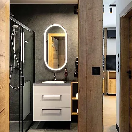 Cyrhla - Sauna, Playroom, Free Parking & Wifi Ξενοδοχείο με διαμερίσματα