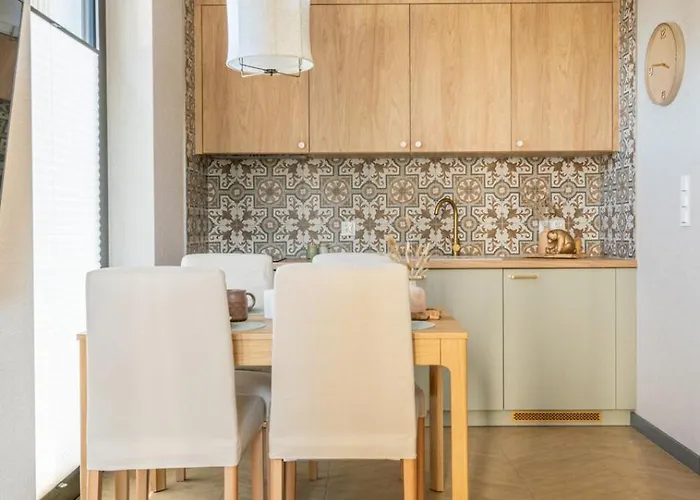 Cyrhla - Sauna, Playroom, Free Parking & Wifi Aparthotel Zakopane