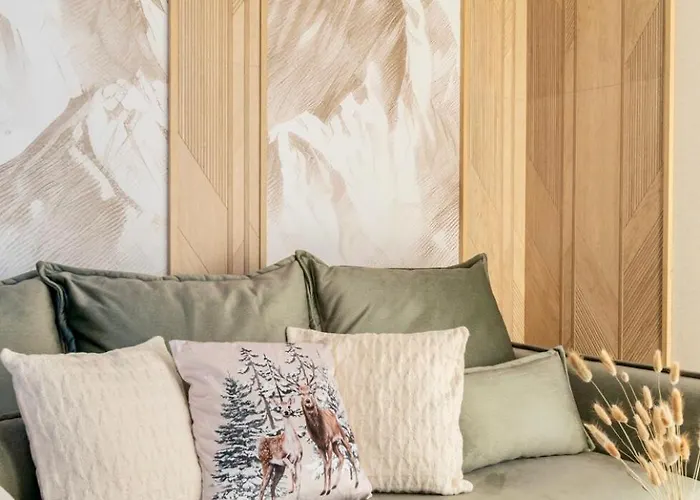 Cyrhla - Sauna, Playroom, Free Parking & Wifi Aparthotel