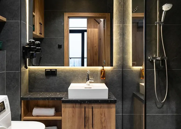 Cyrhla - Sauna, Playroom, Free Parking & Wifi 4*