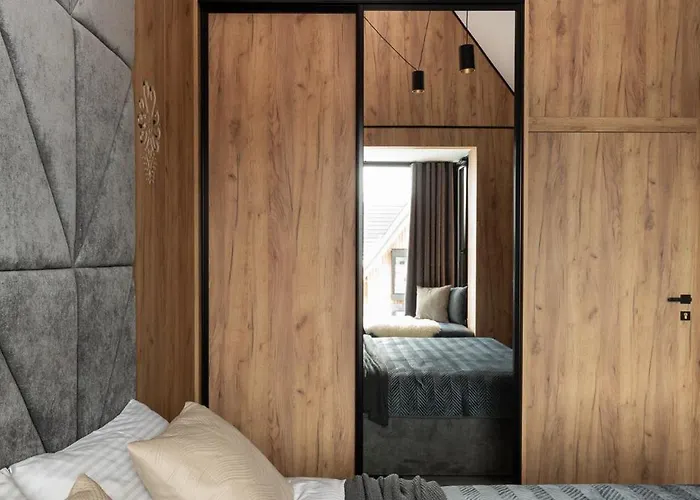 Cyrhla - Sauna, Playroom, Free Parking & Wifi Hotel apartamentowy Zakopane