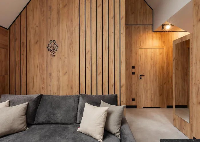 Cyrhla - Sauna, Playroom, Free Parking & Wifi