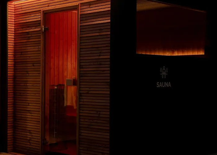 Cyrhla - Sauna, Playroom, Free Parking & Wifi Aparthotel